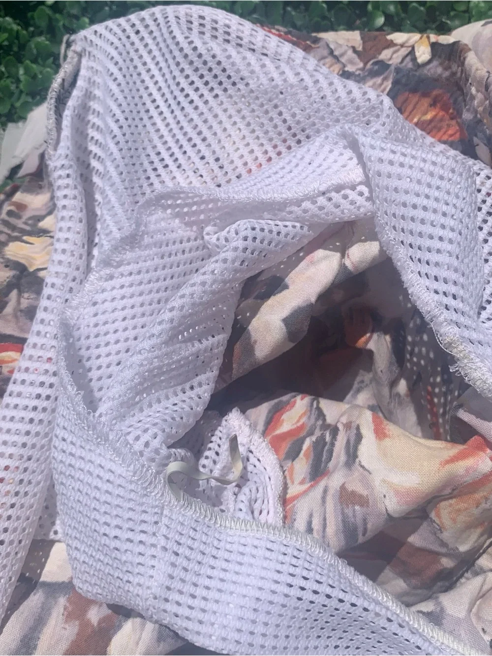 Vintage SPEEDO Hawaiian Polynesian woman tropical floral print swim trunks